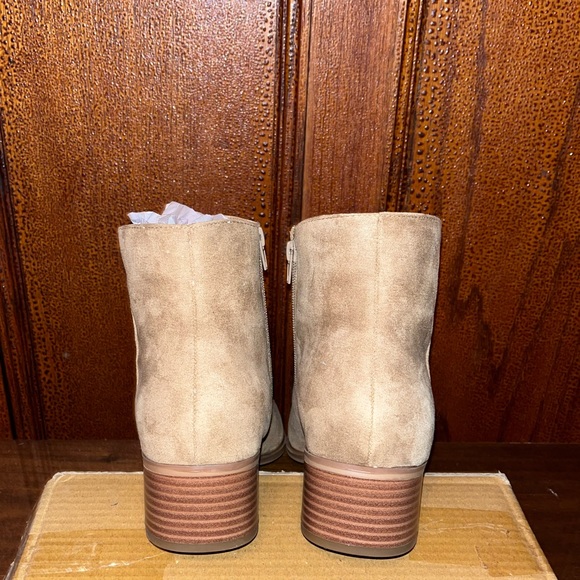 Brand New Lane Bryant Taupe Suede Ankle Boot (Brand New) - Picture 16 of 16